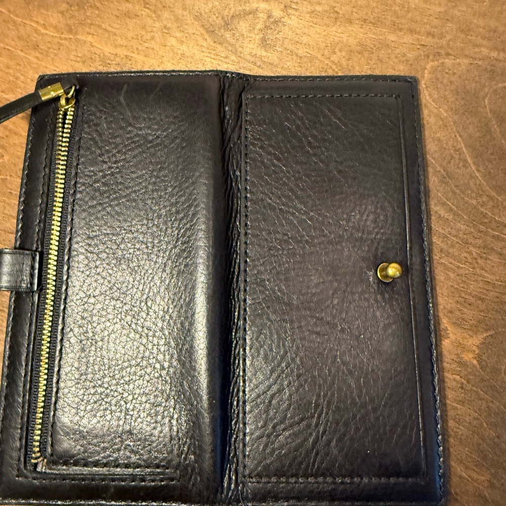 Madewell Midnight Leather Card Holder - Picture 3 of 5